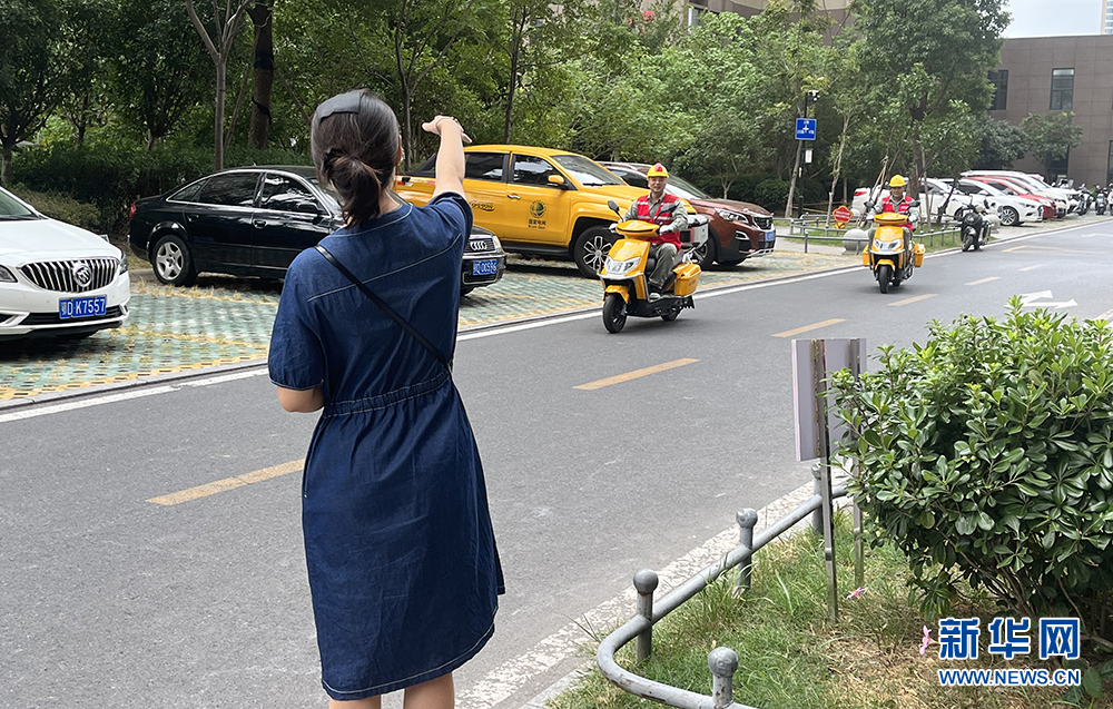 湖北荆州：“电力小黄车”打通客户服务“最后一百米”(图1)